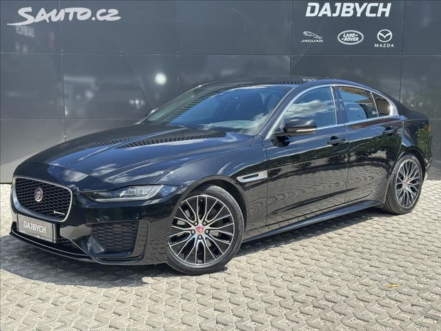 Jaguar XE